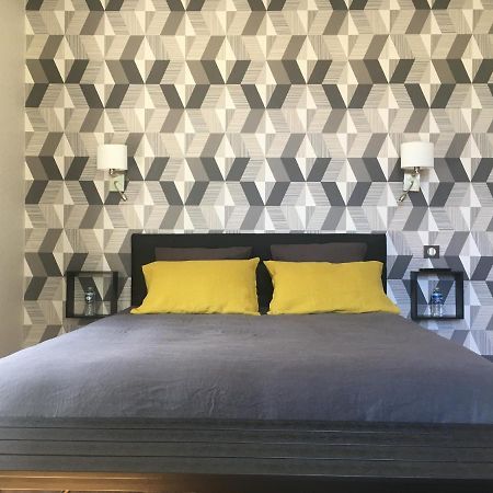 Les Roches Bleues Bed & Breakfast Uzerche Dış mekan fotoğraf